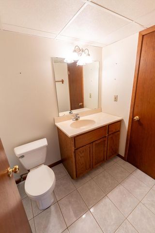 152 W Goldleaf AVENUE, Milwaukee, WI 53207