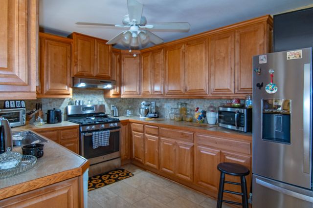 2209 10TH Street, Brownwood, TX 76801