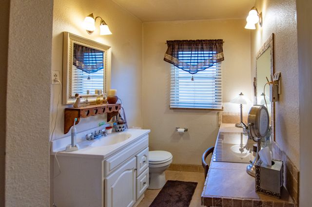 2209 10TH Street, Brownwood, TX 76801