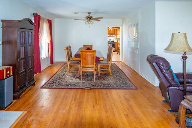 2209 10TH Street, Brownwood, TX 76801