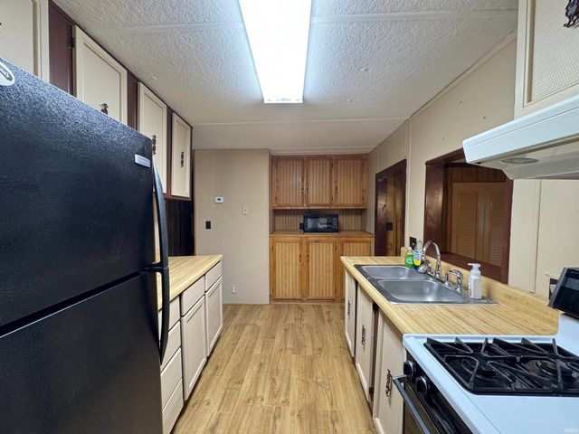 3514 W Mill Creek Drive, Kingman, IN 47932