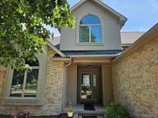 2207 Mapleview Court, Davison, MI 48423