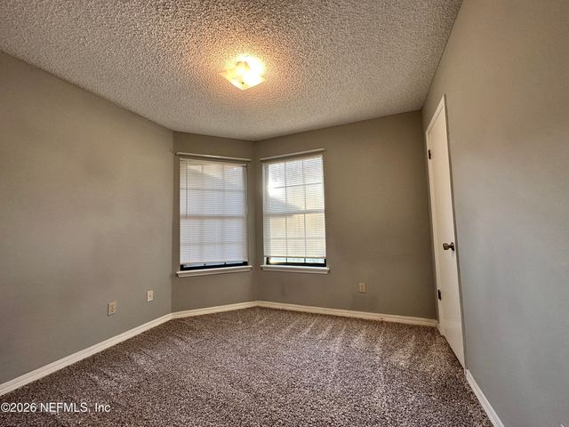 1680 SANDY HOLLOW Loop, Middleburg, FL 32068