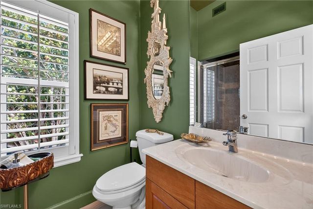 500 Kinzie Island CT, Sanibel, FL 33957