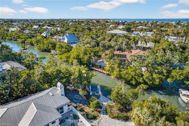500 Kinzie Island CT, Sanibel, FL 33957