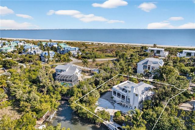 500 Kinzie Island CT, Sanibel, FL 33957