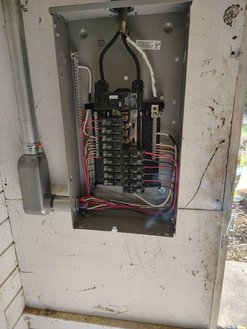 822 E COMMERCE, Mexia, TX 76667