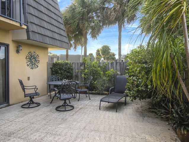 1010 10TH Way, West Palm Beach, FL 33407
