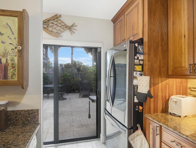 1010 10TH Way, West Palm Beach, FL 33407