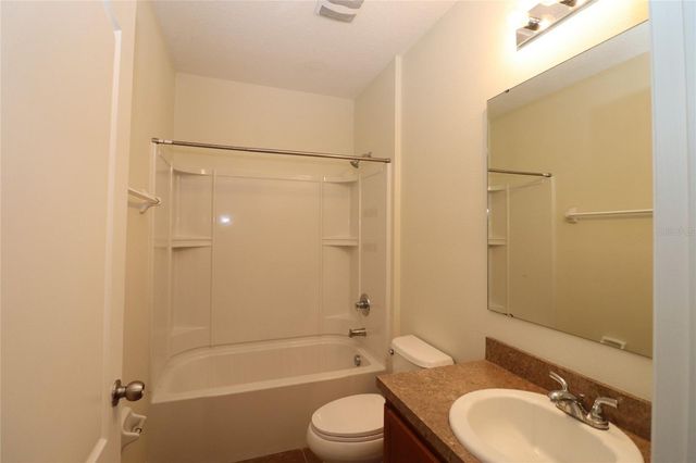 2229 TULIP VALLEY POINT, Sanford, FL 32771