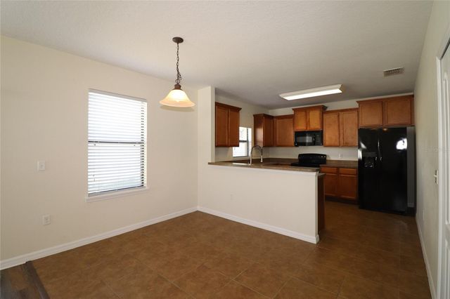 2229 TULIP VALLEY POINT, Sanford, FL 32771