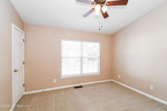 8424 THORNBUSH Court, Jacksonville, FL 32216