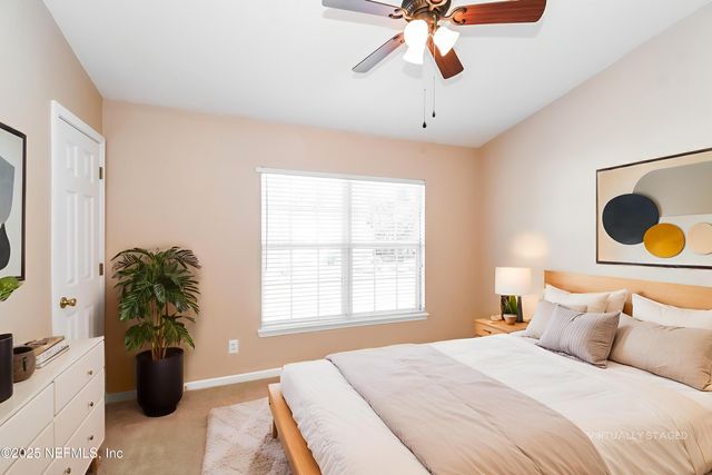 8424 THORNBUSH Court, Jacksonville, FL 32216