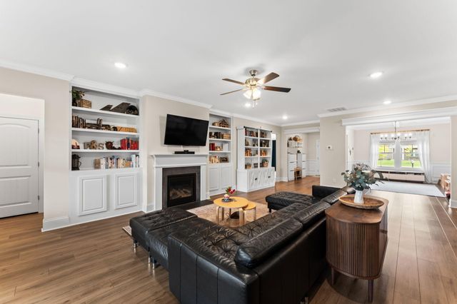 2050 Hatteras Way, Sumter, SC 29153