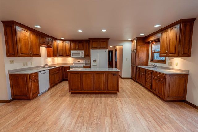 904 WINTON STREET, Wausau, WI 54403