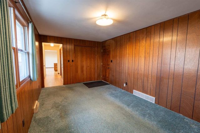 904 WINTON STREET, Wausau, WI 54403