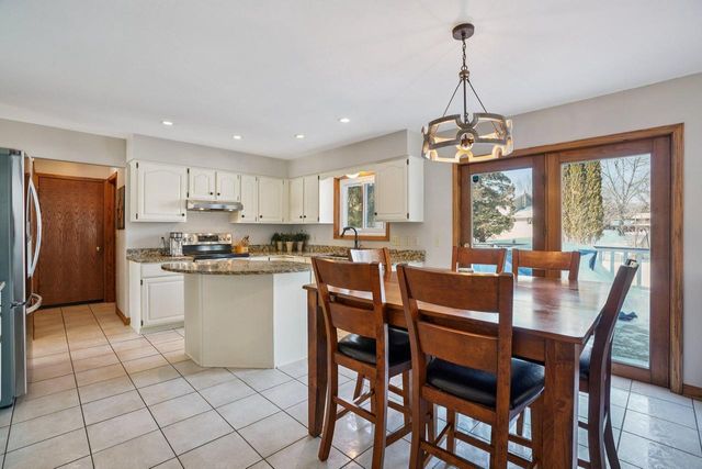 W336N5271 Wedgewood DRIVE, Nashotah, WI 53058