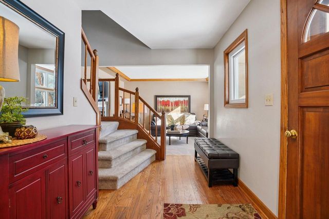 W336N5271 Wedgewood DRIVE, Nashotah, WI 53058