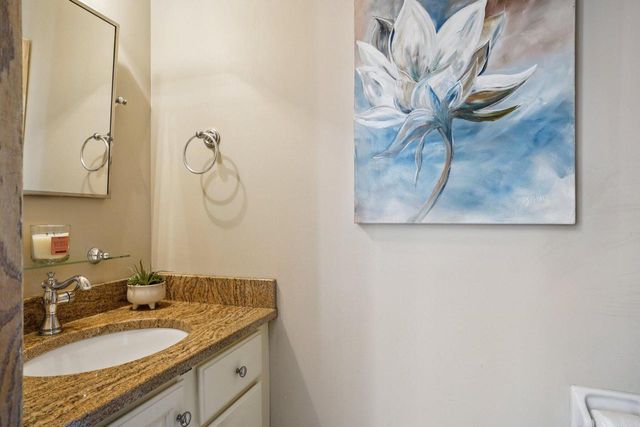 W336N5271 Wedgewood DRIVE, Nashotah, WI 53058