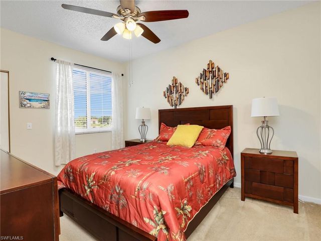 1205 Reserve WAY 302, Naples, FL 34105