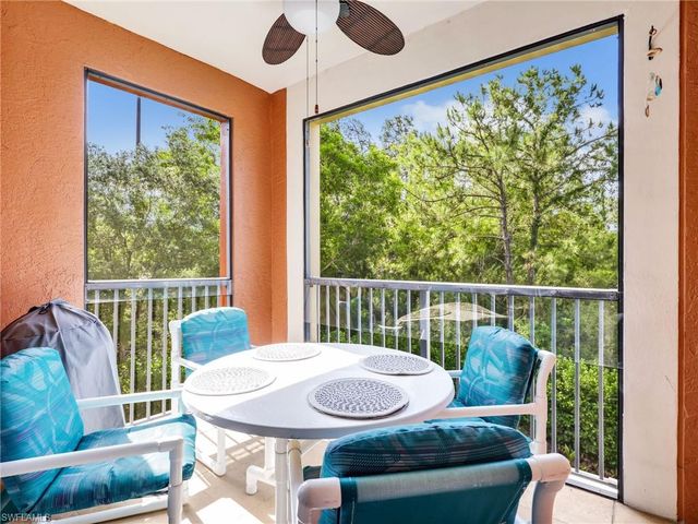 1205 Reserve WAY 302, Naples, FL 34105