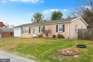 19917 SHERIDAN AVE, Hagerstown, MD 21742