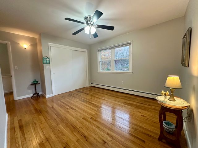 50 North Glenwoods Road, Ledyard, CT 06335