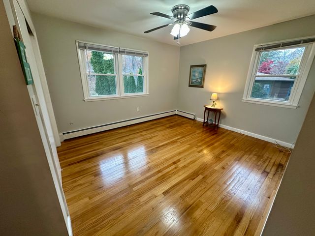 50 North Glenwoods Road, Ledyard, CT 06335