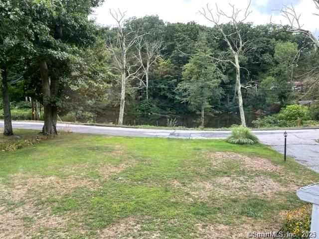 50 North Glenwoods Road, Ledyard, CT 06335