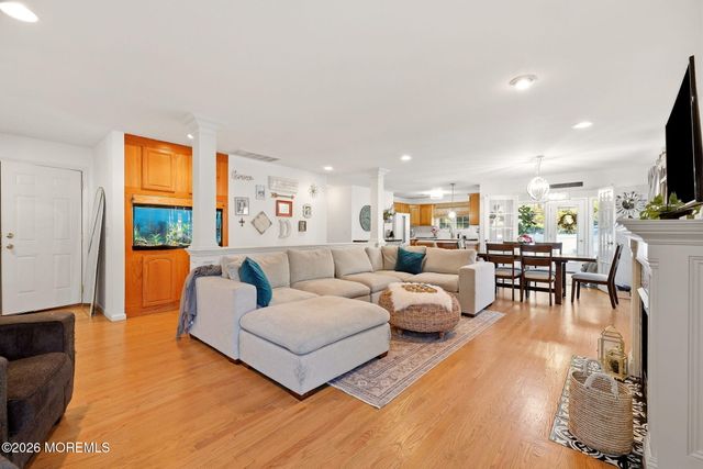 2 Lester Place, North Middletown, NJ 07748