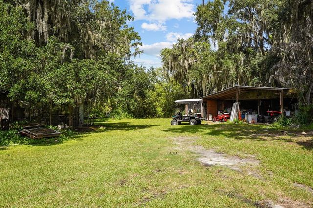 2690 E LAKE ROAD, Kissimmee, FL 34744