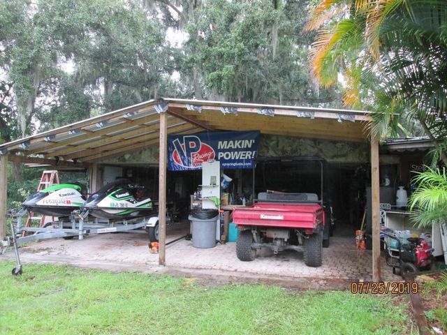 2690 E LAKE ROAD, Kissimmee, FL 34744