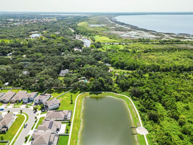 2690 E LAKE ROAD, Kissimmee, FL 34744
