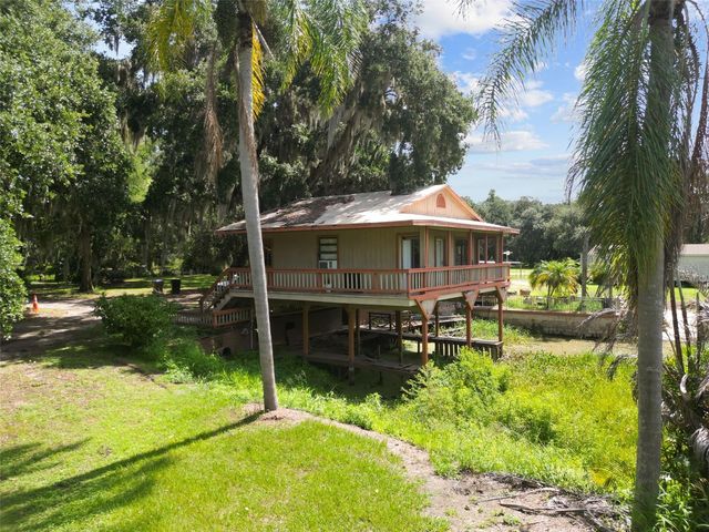 2690 E LAKE ROAD, Kissimmee, FL 34744