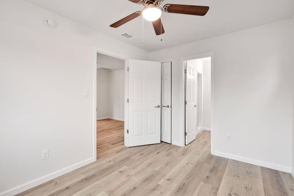 Image 18 of property listing at 617 N Farris Avenue, Fresno, CA 93728