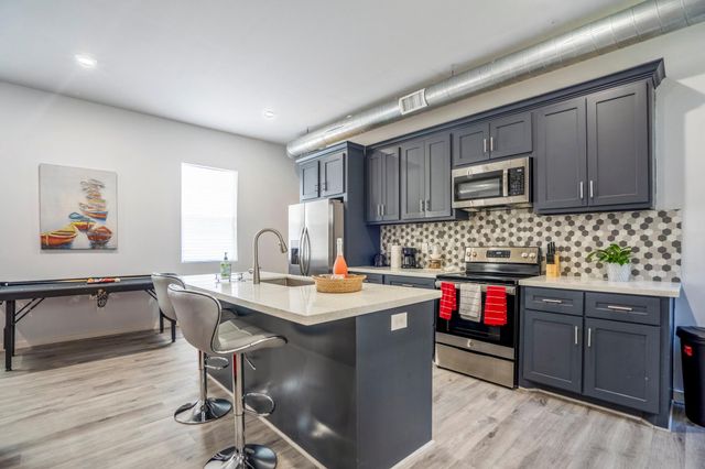 2518 Cleburne Street, Houston, TX 77004