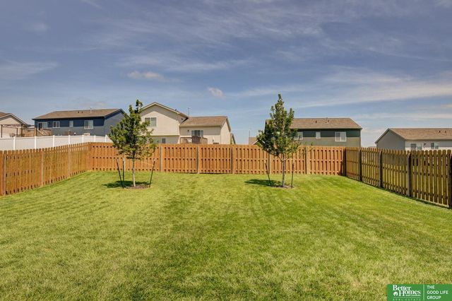 10914 Baker Street, Omaha, NE 68142