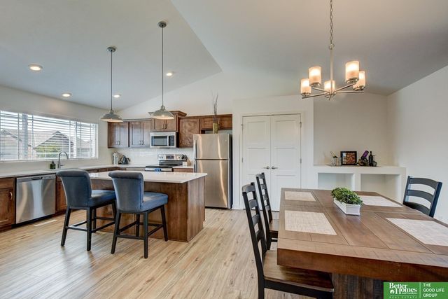 10914 Baker Street, Omaha, NE 68142
