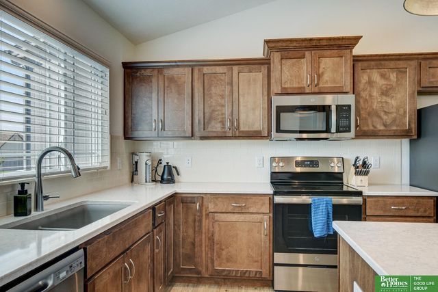 10914 Baker Street, Omaha, NE 68142
