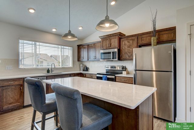 10914 Baker Street, Omaha, NE 68142