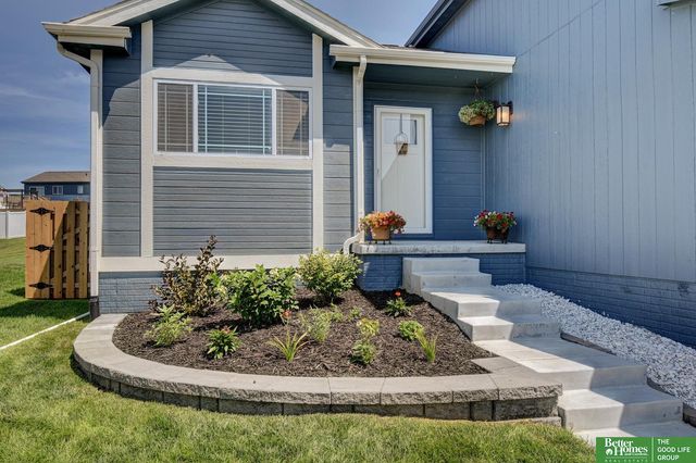 10914 Baker Street, Omaha, NE 68142
