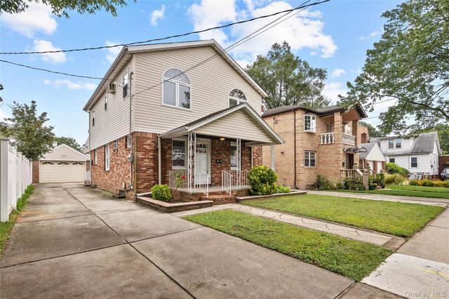 8343 261st Street, Floral Park, NY 11004