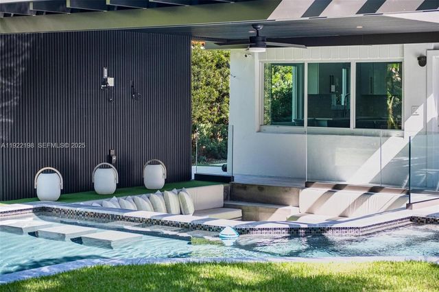 10618 NE 11th ct, Miami Shores, FL 33138