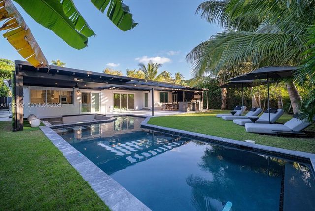 10618 NE 11th ct, Miami Shores, FL 33138