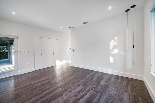 10618 NE 11th ct, Miami Shores, FL 33138