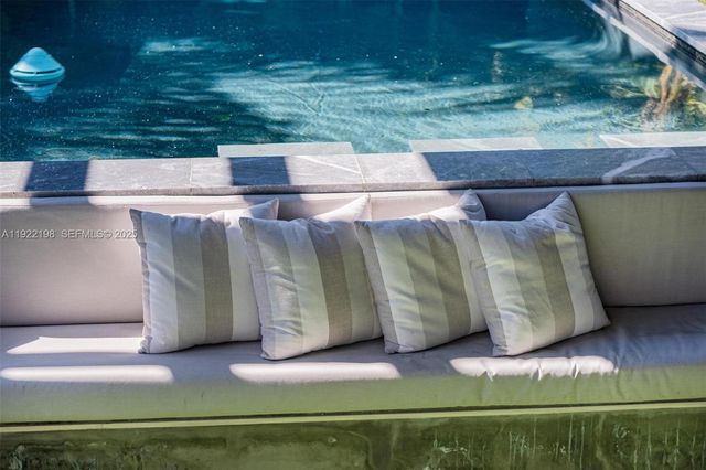 10618 NE 11th ct, Miami Shores, FL 33138