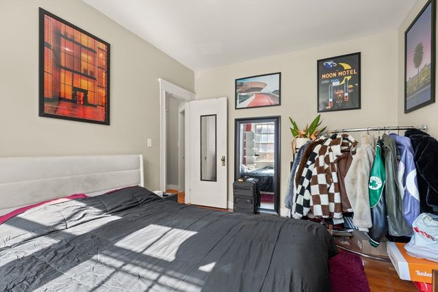 90 Bynner St 4, Boston, MA 02130