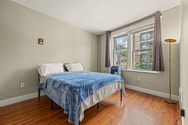 90 Bynner St 4, Boston, MA 02130