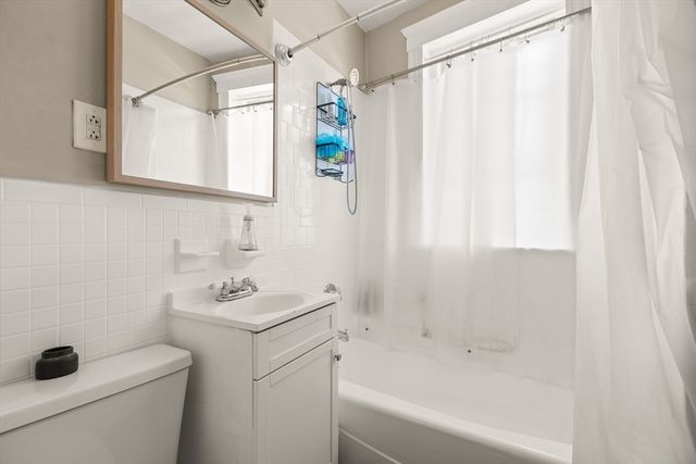 90 Bynner St 4, Boston, MA 02130