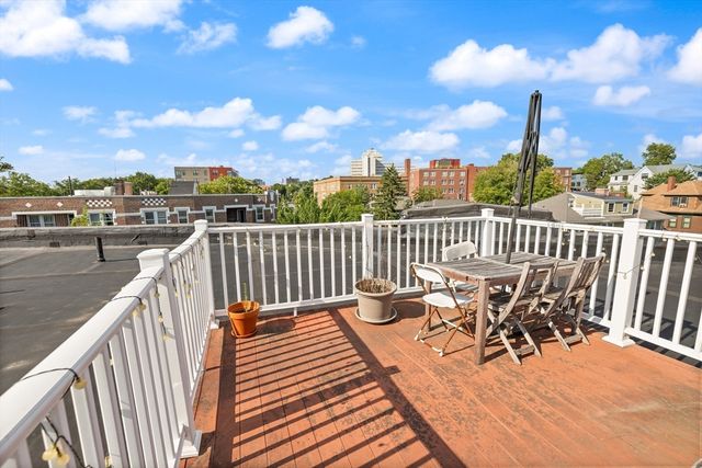 90 Bynner St 4, Boston, MA 02130